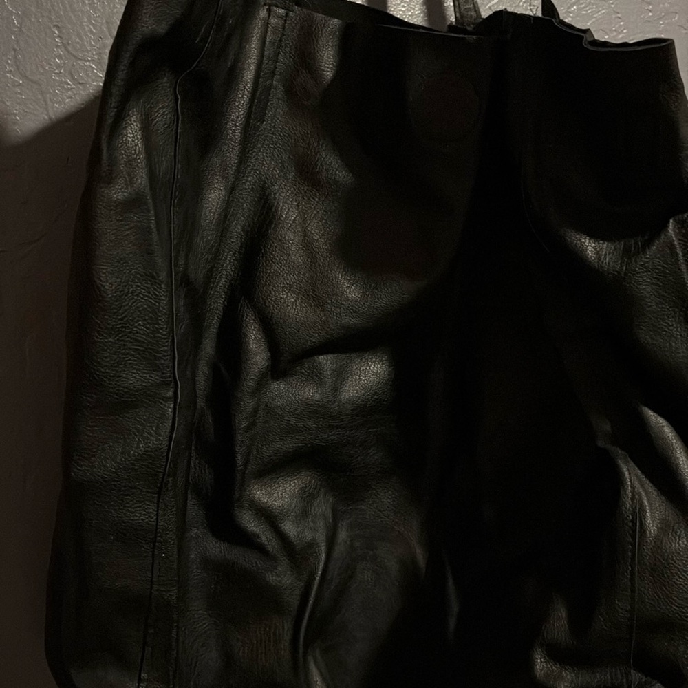 Large black leather H&M tote